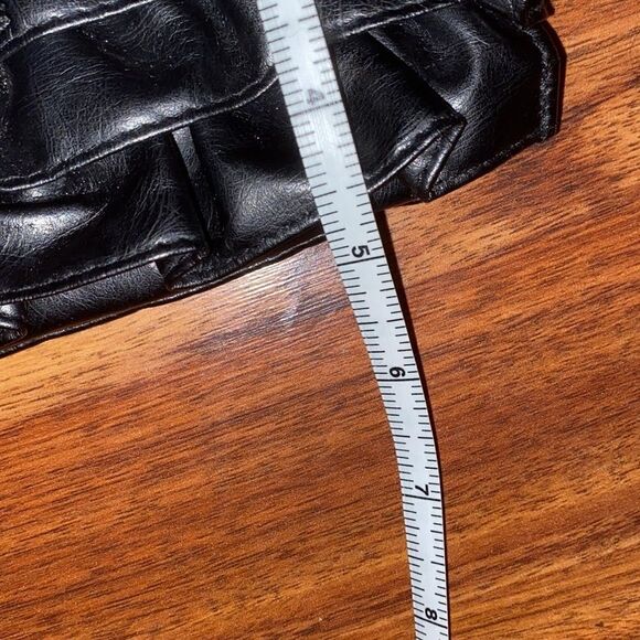 Black Ruffle Wristlet Faux Leather - Picture 3 of 5